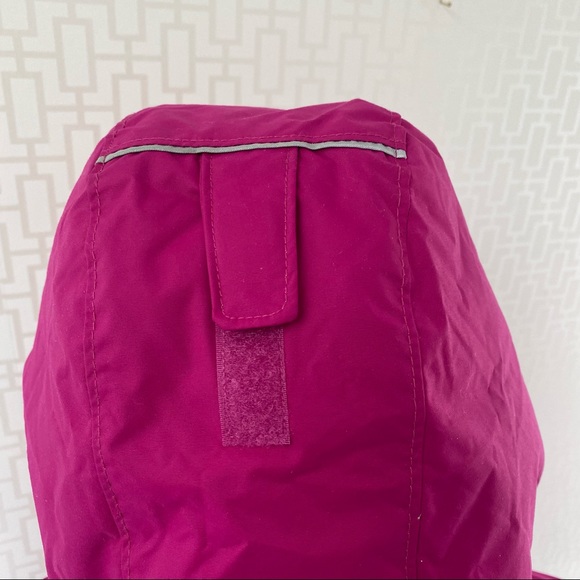Columbia Girl’s Size Large Hooded Ski Jacket in Fuchsia and Wine - Picture 9 of 11